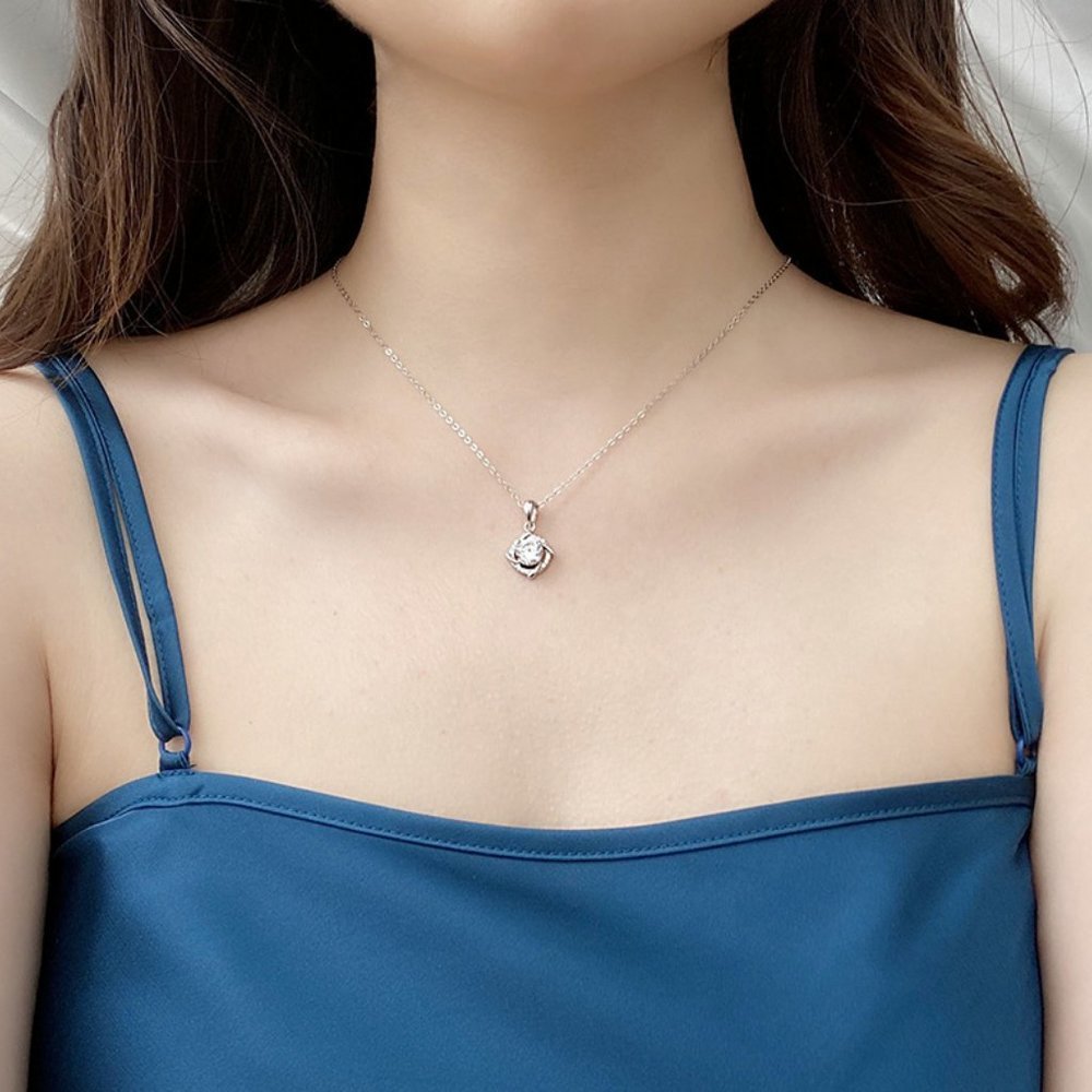 Certified 1ct. t.w. Diamond Moissanite Windmill Necklace NEW - Picture 2 of 8